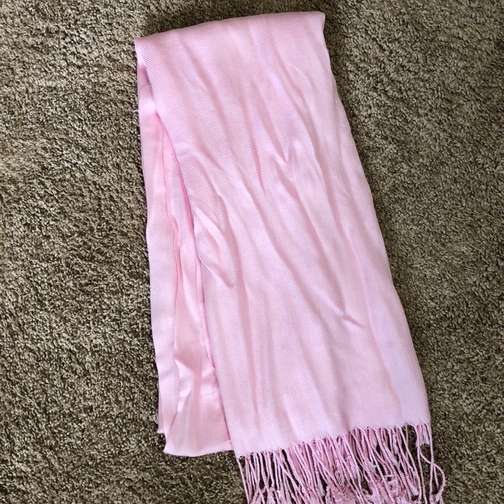 Soft pink pashmina